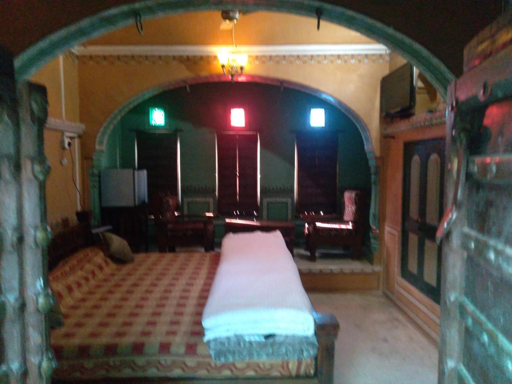 Hotel Radhika Haveli, Mandawa Exterior photo